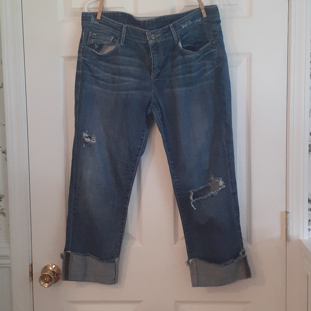 Joe's cropped destroyed jean's
